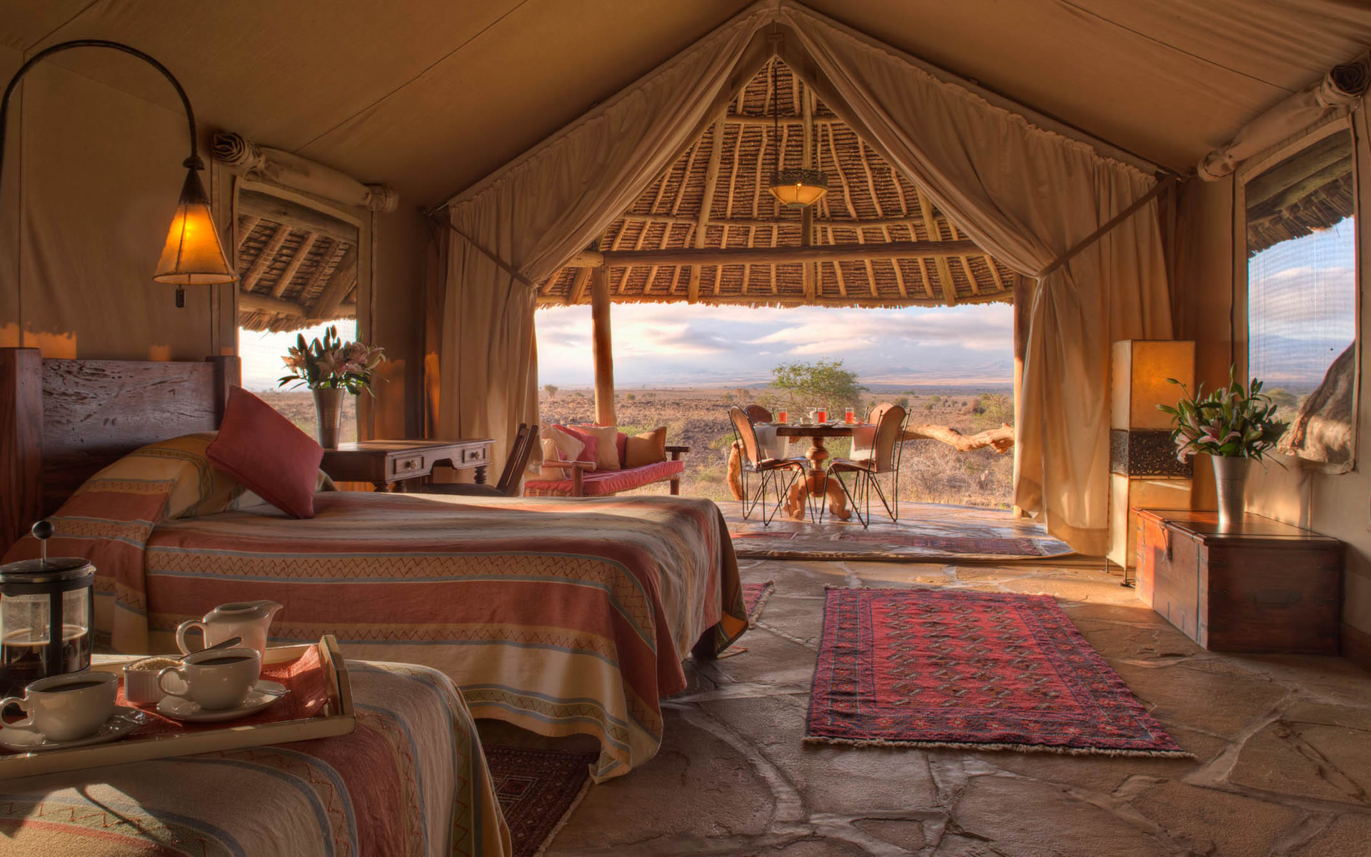 tortilis camp